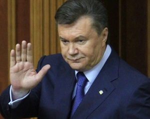 Янукович пообещал купить в два раза меньше российского газа