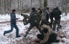 "Тризубовцы" собрались в зимнем лесу: учились драться против трех и слушали лекции