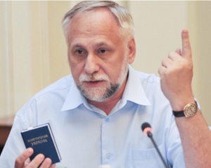 Кармазін прогнозує, що "бєспрєдєл" влади призведе до громадянської війни
