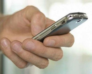 Операторы мобильной связи будут отключать украденные телефоны