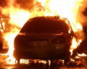 В Запорожье сгорели 7 авто, которые банк забрал за долги