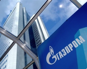 Fitch понизило прогноз по рейтингу "Газпрому"