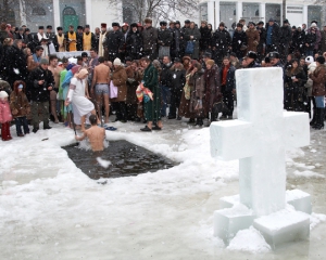 На Крещение Филарет приедет на "Гидропарк", а в "Мамаевой Слободе" съедят кабана
