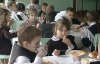 Из-за халатности чиновников в черкасских школах дети портят себе желудки