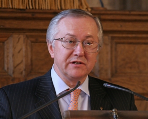 Влада віддячує Ющенку за те, що той допоміг Януковичу прийти до влади - Тарасюк