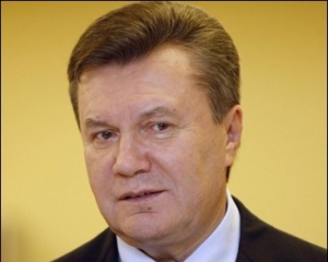 Янукович похвалився, що по-тихеньку вислизає із енергетичного "зашморгу" Росії