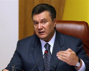 Янукович запевнив, що &quot;покращення життя&quot; триватиме в Україні й 2012 року