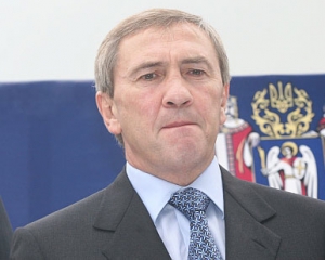 УДАР вирішив добити Черновецького, попросивши допомоги в СБУ