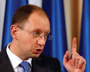 Яценюк упрекнул министра РФ: &quot;Газпром&quot; обогатился, а Украина залезла в долги из-за газа