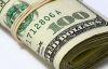 Евро потерял 3 копейки, доллар стоит 8,03 гривны - межбанк