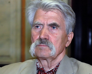 Здібних політиків Партія регіонів тримає узаперті - Лук'яненко