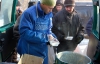 Каши и колбасы едят пенсионеры и бездомные в 20-градусные морозы