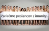 Словацькі депутати прикрили голі тіла плакатом "Зніміть з депутатів імунітет" 