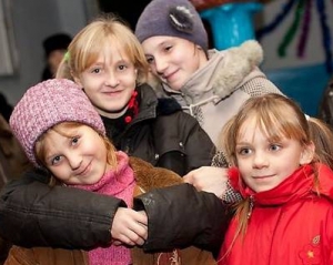 На Прикарпатье дети будут ходить в школу с разрешения родителей