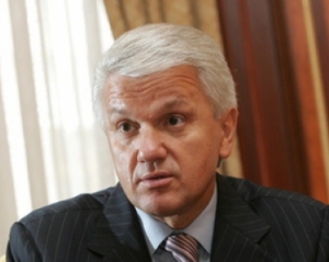 Литвин стурбований зміною тональності ПАРЄ і не виключає введення санкцій