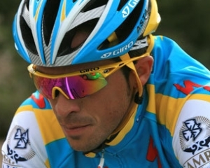 Контадора лишили победы на &quot;Тур де Франс&quot; и дисквалифицировали на два года
