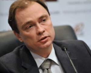 "Українці не змінять ситуацію через вибори. Треба зіштовхнутись з елітою"
