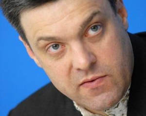 Тягнибок розкрив сценарій влади, як зробити Януковича вічним