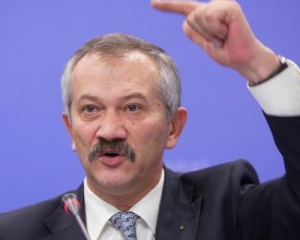 Экс-министр финансов увидел в украинской экономике греческие симптомы