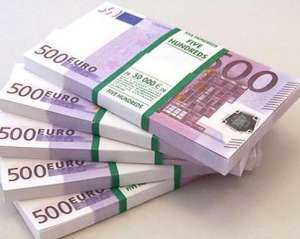 В Украине курс евро поднялся на покупке, доллар стабилен