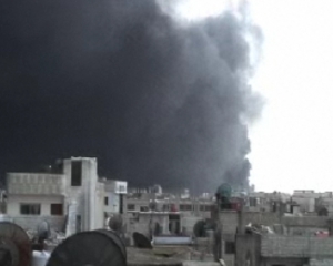 Сирійський Хомс охопила сильна пожежа через вибух на нафтопроводі