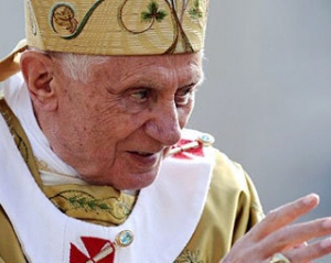 Президент испанского футбольного клуба перепутал имя Папы Римского