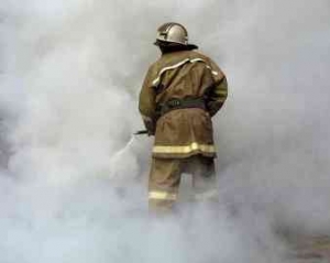 У Київській області на згарищі пожежники знайшли два трупа
