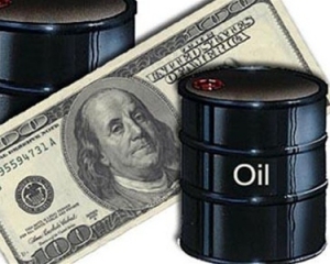 Цены на нефть поднялись до рекордных $ 124 и продолжают расти