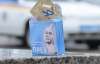 "Країну заполоняє Партія кондомів" - у Києві роздавали цікаві презервативи