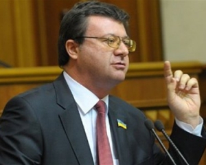 "Бютівець" підозрює, що здача "труби" запланована під президентські вибори в РФ