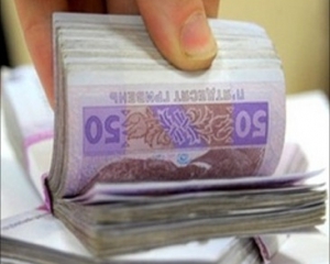 В Украине снова растут долги по зарплате