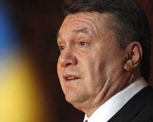 Януковича обурила згадка про рейтинг ПР: &quot;Ви ображаєте моїх виборців&quot;