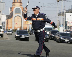 ДАІ зможе заарештувати автівку боржника за комунальні послуги