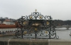 На Карловом мосту в Праге загадывают три желания