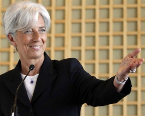 МВФ: Загроза кризи ослабла