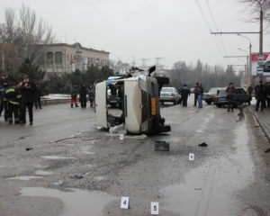 Пострадавшим пассажирам в запорожской аварии выдадут по тысяче гривен