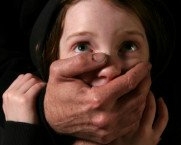Психічно хворий підліток гвалтував дітей