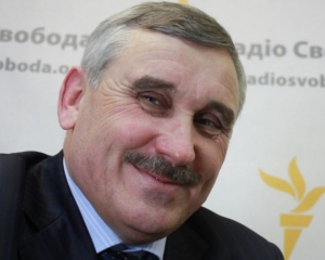 Оппозиция хочет знать, что Янукович думает о Путине