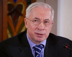 Азарав у всіх проблемах звинуватив місцеву владу і назвав її "слабкою ланкою"