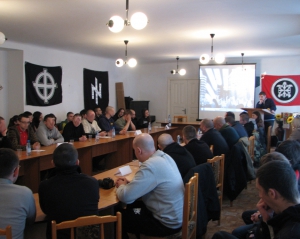 Во Львове бандеровцы побратались с российскими и польскими националистами