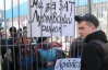 На Лукьяновском рынке кипели страсти: продавцы забаррикадировались и не пускали руководство