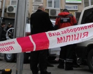 В Одесі зловили грабіжників, які з пістолетом і молотком пограбували банк