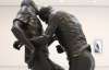 Американець увічнив у скульптурі удар Зідана Матерацці