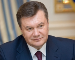 Янукович знову пообіцяв зробити російську мову другою державною