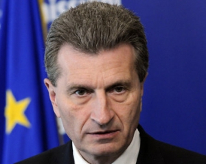 Єврокомісар пообіцяв допомогти Україні купувати газ в Європі