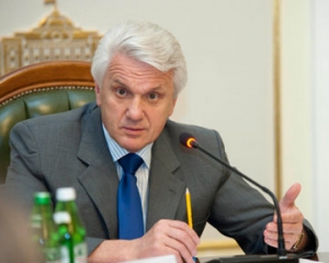 Литвин заверил, что идею Януковича о втором государственном языке невозможно воплотить в жизнь