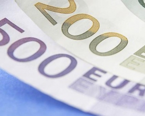 Євро подорожчав на 3 копійки, курс долара стабільний на міжбанку