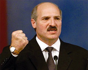 Лукашенко говорит, что ему жаль родственников расстрелянных террористов