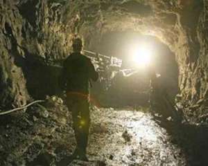 На шахті в Дніпропетровській області розбився насмерть гірник