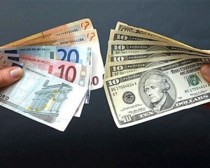 В Україні курс євро піднявся на 3 копійки, за долар дають трохи більше 8 гривень